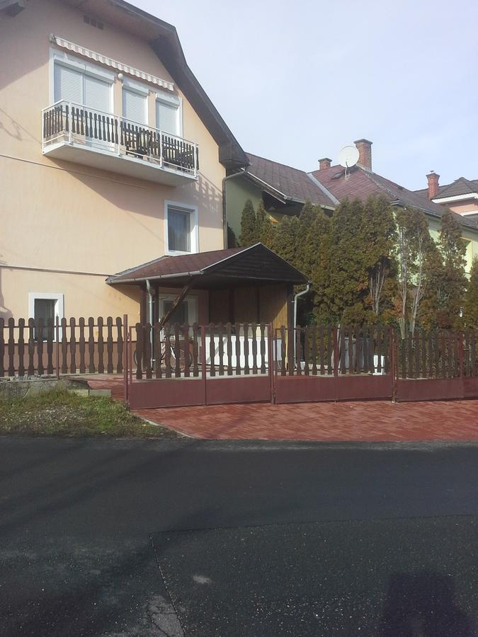 Friends Villa Apartments Héviz Zewnętrze zdjęcie